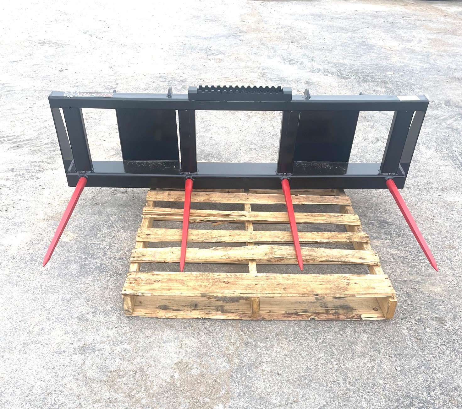 VIRNIG 4 TINE 32" FORGED BIG SQUARE BALE SPEAR-image