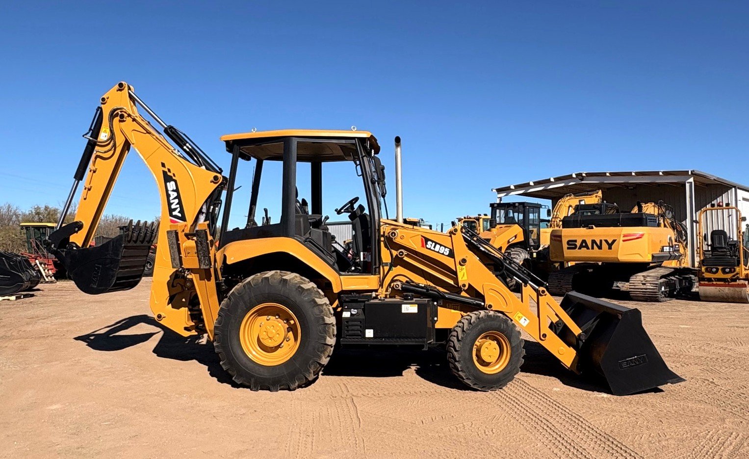 SLB95 LOADER BACKHOE W/ CANOPY BCSA-7568-image